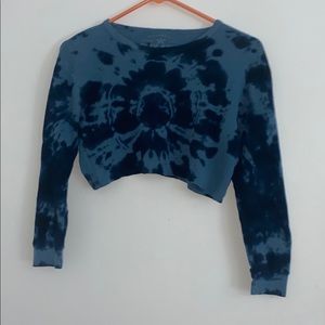 vintage long sleeve tie dye crop top